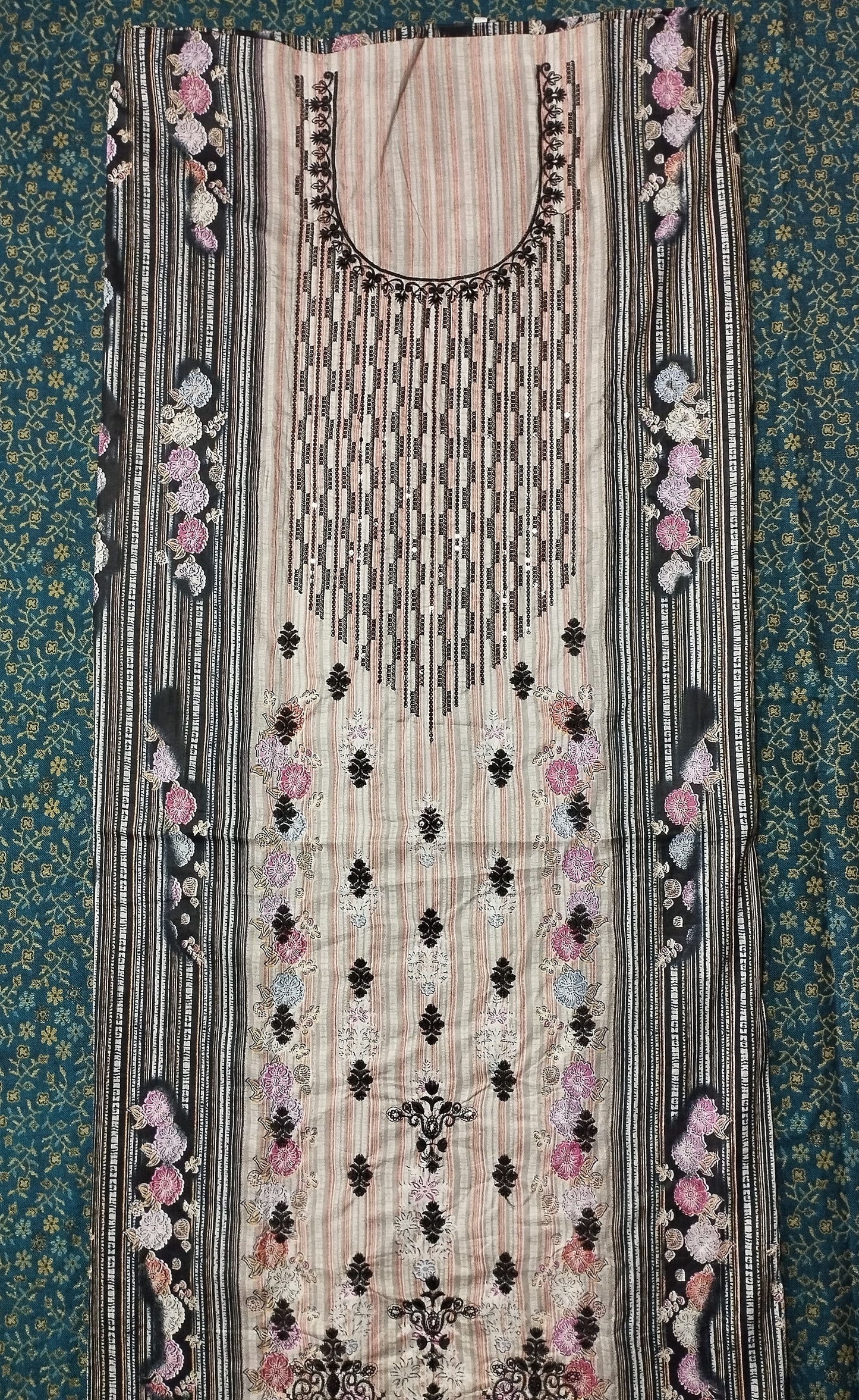 Cotton Printed Three Piece 02