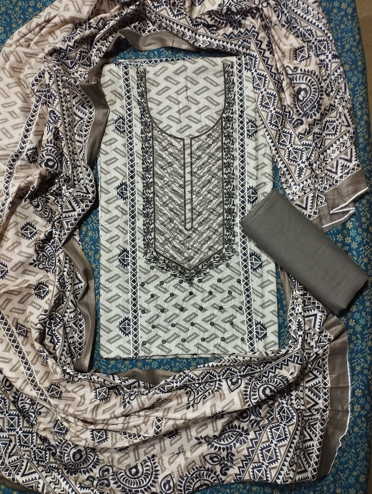 Cotton Printed Three Piece 01