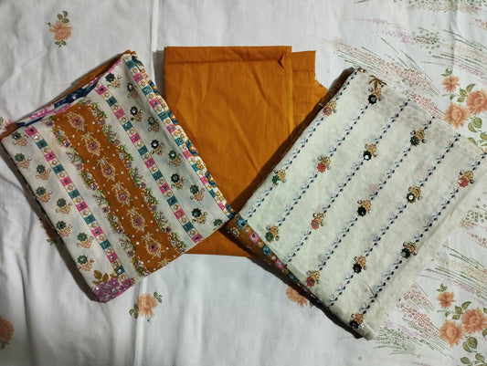KARCHUPI GLASS WORK PRINTED THREE PIECE